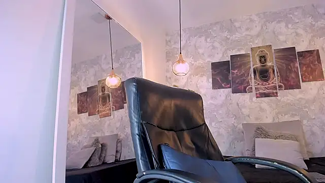 Regan   online show from September 29, 7:02 am