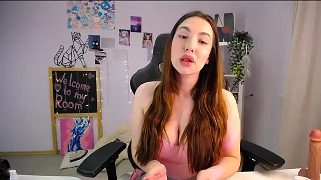 Snapshot of MelissaLovvv chatting on March 16, 6:09 am MelissaLovvv online show from March 16, 6:09 am