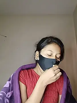 Snapshot of Nadia-2 chatting on December 9, 2:24 am Nadia-2 online show from December 9, 2:24 am