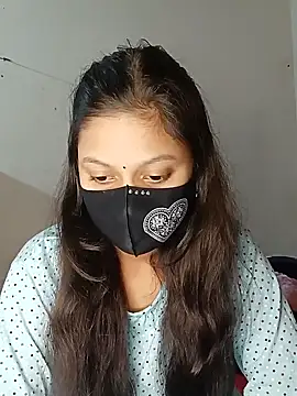 Snapshot of Nadia-2 chatting on December 11, 5:59 pm Nadia-2 online show from December 11, 5:59 pm