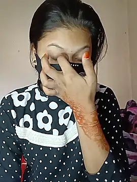 Snapshot of Nadia-2 chatting on December 13, 3:27 am Nadia-2 online show from December 13, 3:27 am