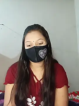 Snapshot of Nadia-2 chatting on December 14, 10:56 am Nadia-2 online show from December 14, 10:56 am