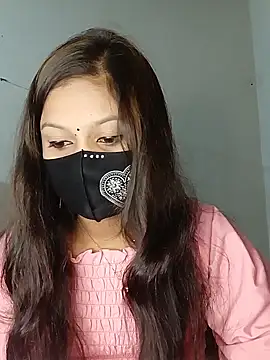 Snapshot of Nadia-2 chatting on December 27, 1:28 pm Nadia-2 online show from December 27, 1:28 pm