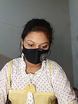 Snapshot of Nadia-2 chatting on December 28, 6:29 pm Nadia-2 online show from December 28, 6:29 pm