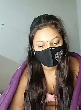 Snapshot of Nadia-2 chatting on December 30, 12:43 am Nadia-2 online show from December 30, 12:43 am