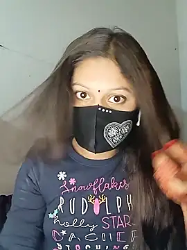 Snapshot of Nadia-2 chatting on January 15, 4:32 pm Nadia-2 online show from January 15, 4:32 pm