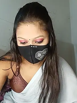 Snapshot of Nadia-2 chatting on January 23, 1:35 pm Nadia-2 online show from January 23, 1:35 pm