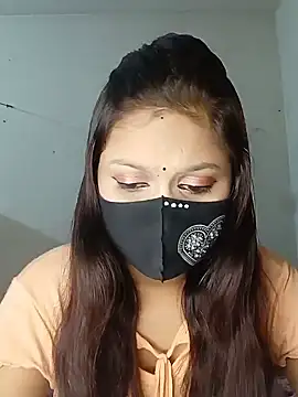 Snapshot of Nadia-2 chatting on February 2, 4:32 pm Nadia-2 online show from February 2, 4:32 pm