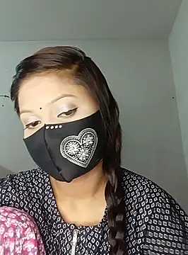 Snapshot of Nadia-2 chatting on February 12, 10:37 pm Nadia-2 online show from February 12, 10:37 pm