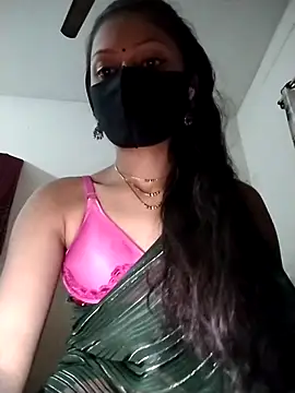 Snapshot of Nadia-2 chatting on November 27, 5:48 pm Nadia-2 online show from November 27, 5:48 pm