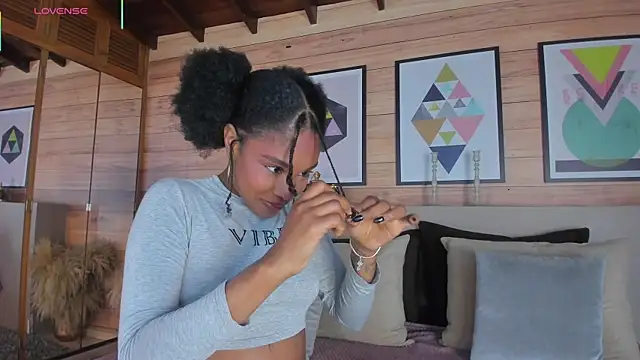 AriaFoster online show from April 12, 3:44 am