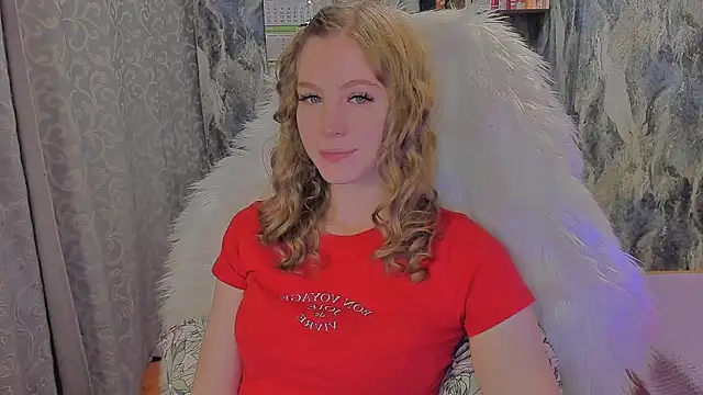 JuxxxsyBunx online show from October 30, 1:45 pm