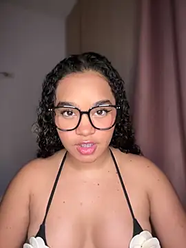 Lucy wilson5 online show from March 11, 4:10 am