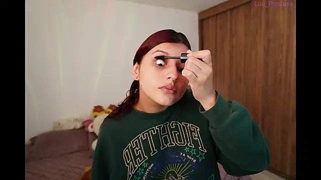 Snapshot of Luu_Princess chatting on December 23, 11:28 pm Luu Princess online show from December 23, 11:28 pm