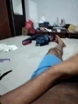 Snapshot of tamil_horny09 chatting on November 23, 5:24 pm tamil horny09 online show from November 23, 5:24 pm