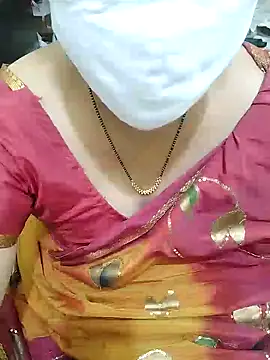 Snapshot of aliseanu chatting on December 21, 1:10 pm aliseanu online show from December 21, 1:10 pm