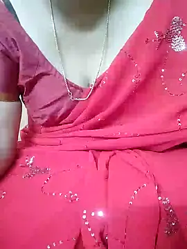 Snapshot of aliseanu chatting on December 22, 4:06 pm aliseanu online show from December 22, 4:06 pm