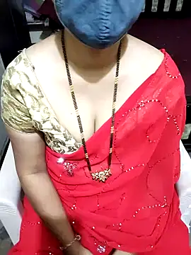 Snapshot of aliseanu chatting on February 28, 12:54 am aliseanu online show from February 28, 12:54 am