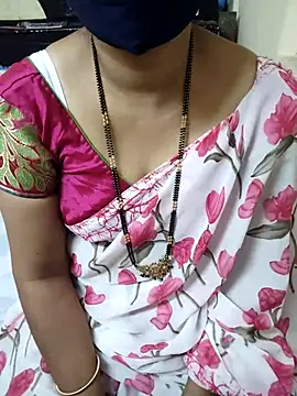 Snapshot of aliseanu chatting on September 24, 4:54 pm aliseanu online show from September 24, 4:54 pm