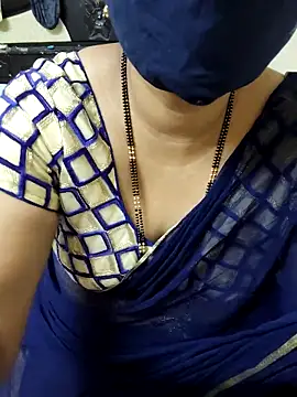 Snapshot of aliseanu chatting on October 29, 5:04 pm aliseanu online show from October 29, 5:04 pm