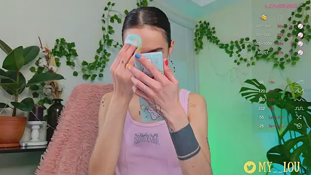 MyLou  online show from January 21, 3:21 pm