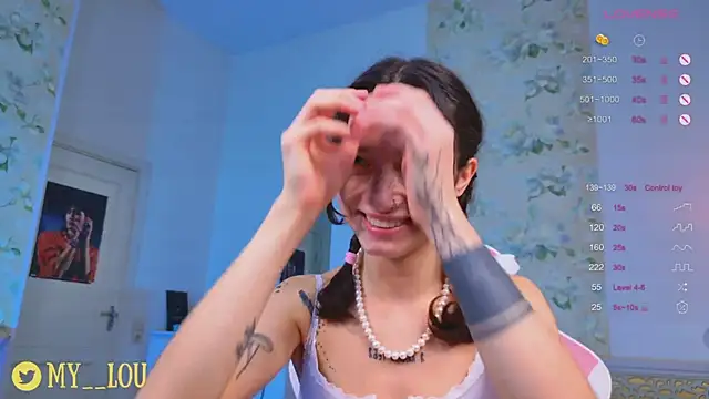 MyLou  online show from October 4, 3:10 pm