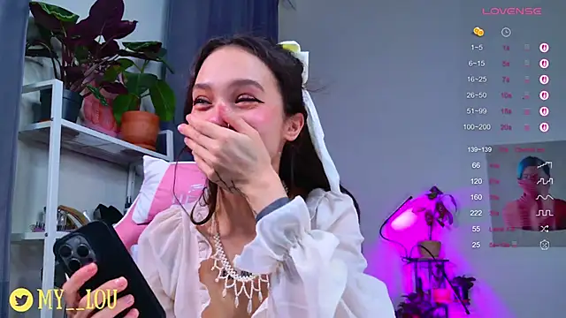 MyLou  online show from October 30, 4:19 pm