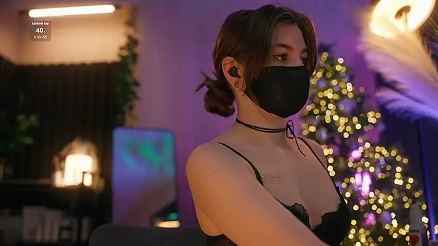 Snapshot of aarimass chatting on February 6, 5:05 pm aarimass online show from February 6, 5:05 pm