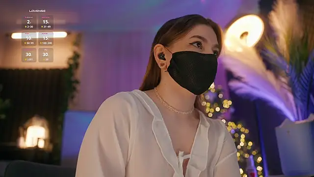 Snapshot of aarimass chatting on February 7, 2:21 pm aarimass online show from February 7, 2:21 pm