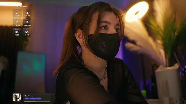 Snapshot of aarimass chatting on March 1, 4:20 pm aarimass online show from March 1, 4:20 pm