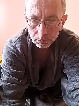 BesterJunge45 online show from February 18, 12:17 pm