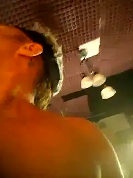 Snapshot of Lovely_milk chatting on September 18, 11:01 am Lovely milk online show from September 18, 11:01 am