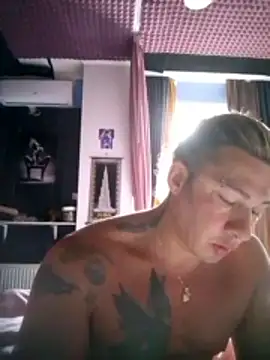 Snapshot of Lovely_milk chatting on October 27, 11:25 am Lovely milk online show from October 27, 11:25 am