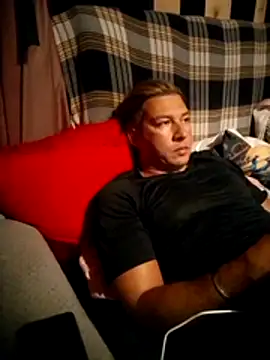 Snapshot of Lovely_milk chatting on November 9, 4:16 pm Lovely milk online show from November 9, 4:16 pm