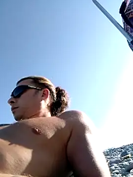 Snapshot of Lovely_milk chatting on November 29, 9:45 am Lovely milk online show from November 29, 9:45 am