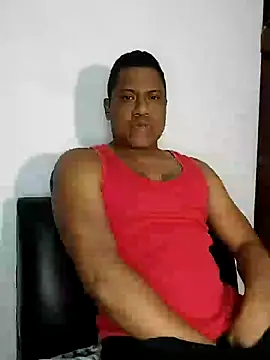 latinblack01 online show from December 11, 4:39 am