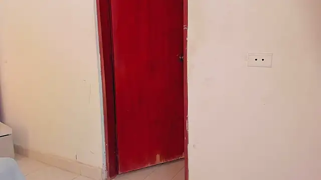 Snapshot of Alhana_pulido chatting on February 18, 10:25 pm Alhana pulido online show from February 18, 10:25 pm