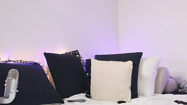 LikaBerry1 online show from January 12, 9:29 pm