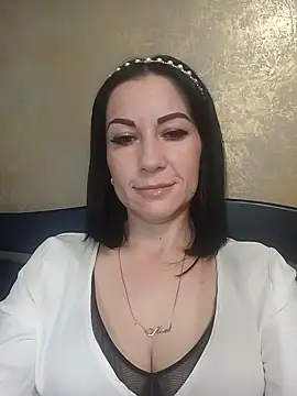 FireLily332 online show from January 11, 4:14 pm