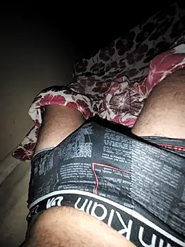 Snapshot of ch___ro69 chatting on June 29, 5:03 am ch ro69 online show from June 29, 5:03 am
