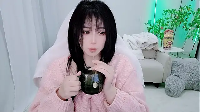 Vaness-a online show from February 1, 2:26 pm