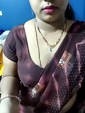 Snapshot of Vaishali90 chatting on December 4, 5:55 pm Vaishali90 online show from December 4, 5:55 pm