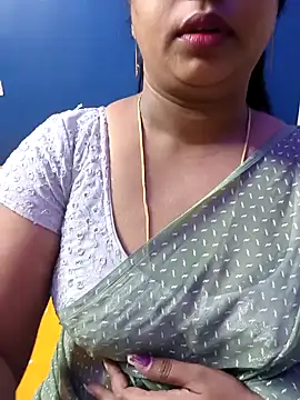 Snapshot of Vaishali90 chatting on December 5, 8:44 pm Vaishali90 online show from December 5, 8:44 pm