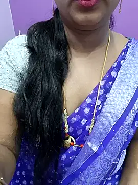 Snapshot of Vaishali90 chatting on December 12, 6:31 pm Vaishali90 online show from December 12, 6:31 pm