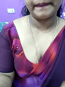 Snapshot of Vaishali90 chatting on December 14, 10:07 pm Vaishali90 online show from December 14, 10:07 pm
