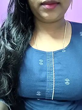 Snapshot of Vaishali90 chatting on January 6, 10:13 am Vaishali90 online show from January 6, 10:13 am