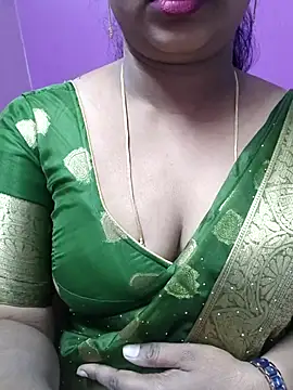 Snapshot of Vaishali90 chatting on February 18, 4:48 am Vaishali90 online show from February 18, 4:48 am