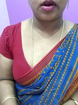 Snapshot of Vaishali90 chatting on March 5, 7:38 am Vaishali90 online show from March 5, 7:38 am