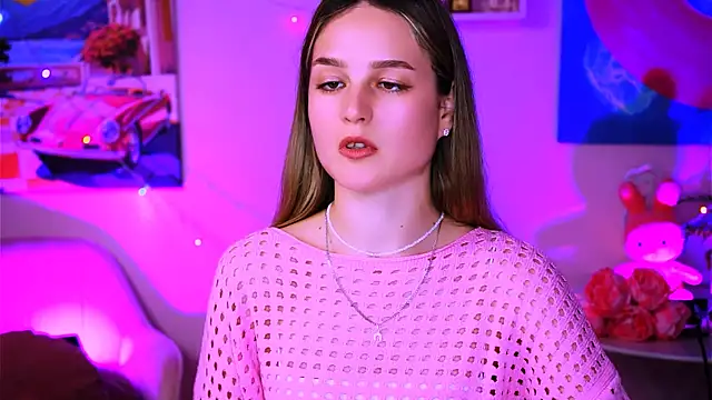 Snapshot of DeboraLarson chatting on January 29, 7:57 am DeboraLarson online show from January 29, 7:57 am