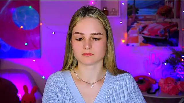 Snapshot of DeboraLarson chatting on March 20, 10:54 am DeboraLarson online show from March 20, 10:54 am